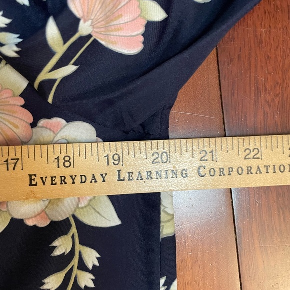 Vintage Malihini Floral Blouse Top Hawaiian 70s Boho Asian Artsy Blue Sz M B34 - Picture 7 of 9